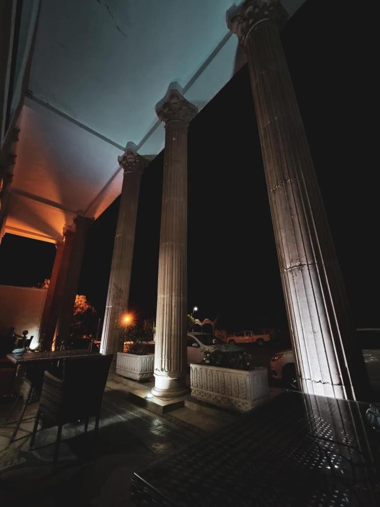 Trajan Hotel Timgad Εξωτερικό φωτογραφία