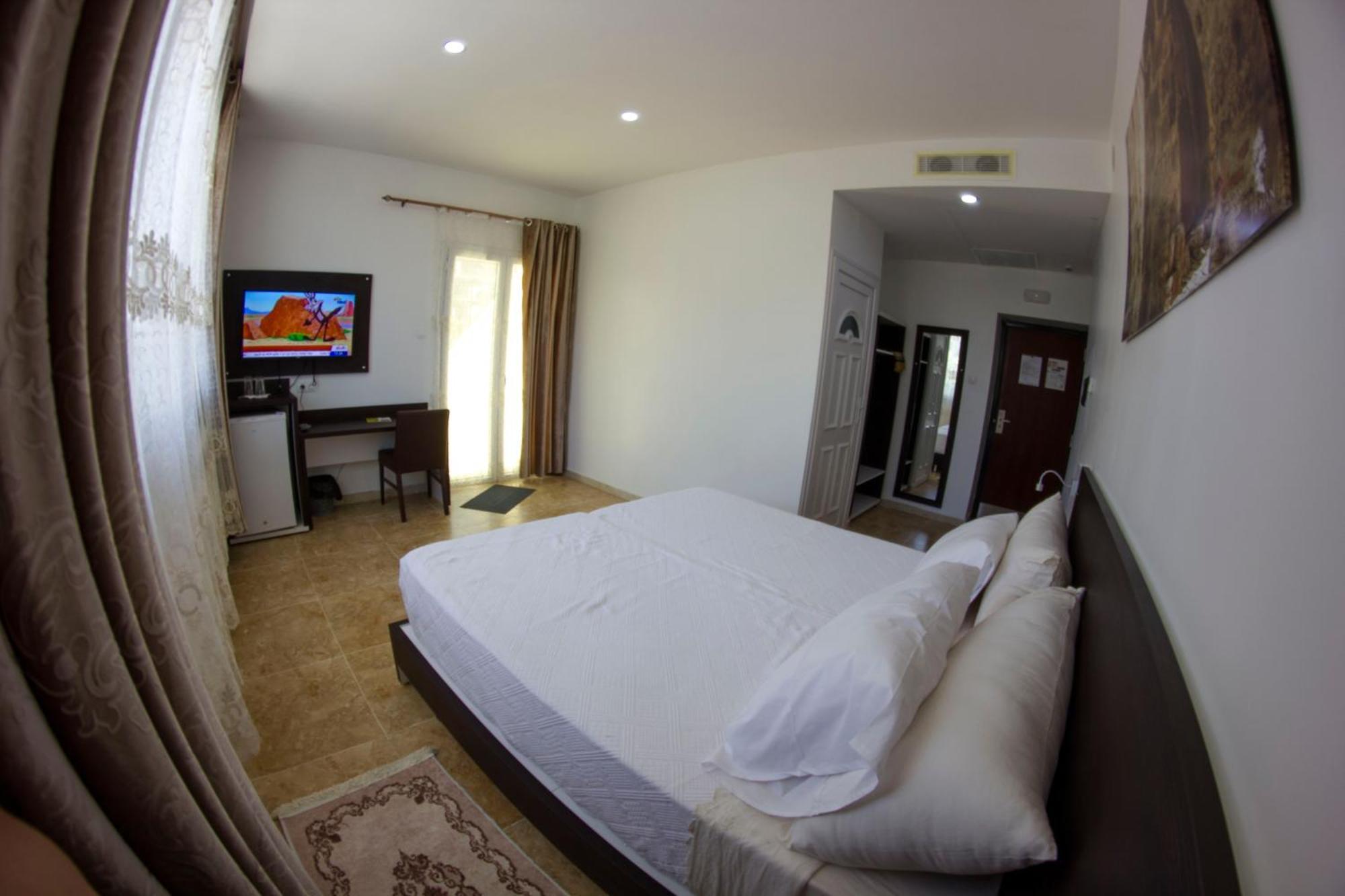 Trajan Hotel Timgad Εξωτερικό φωτογραφία